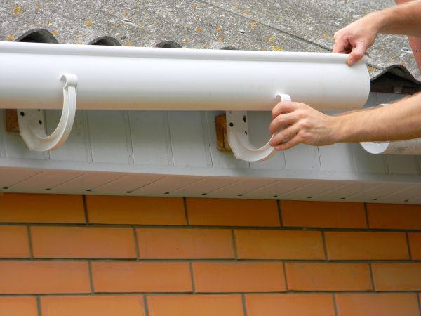 Cost of Half Round Gutter Installation in Tooele