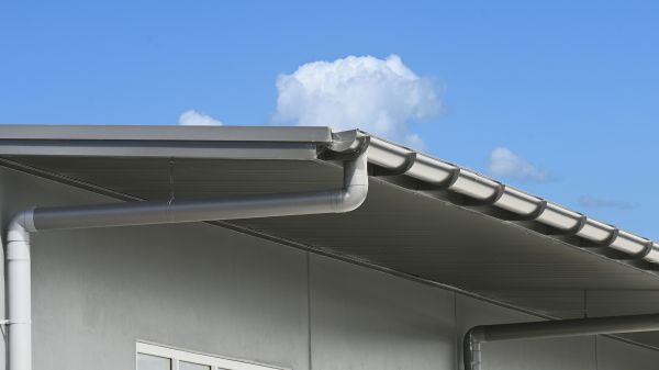 Cost of Eavestrough Service in Tooele